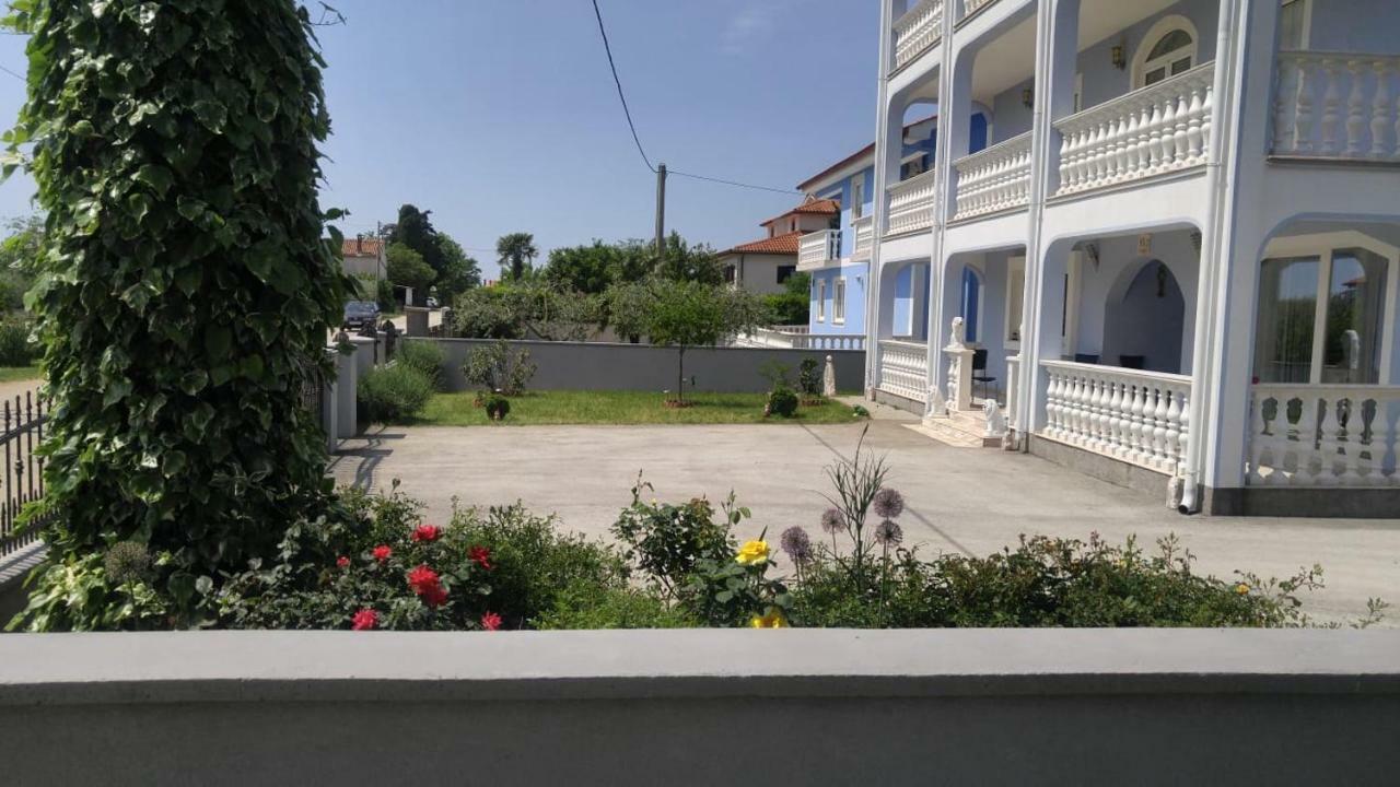 Apartman Janja Poreč Exteriör bild