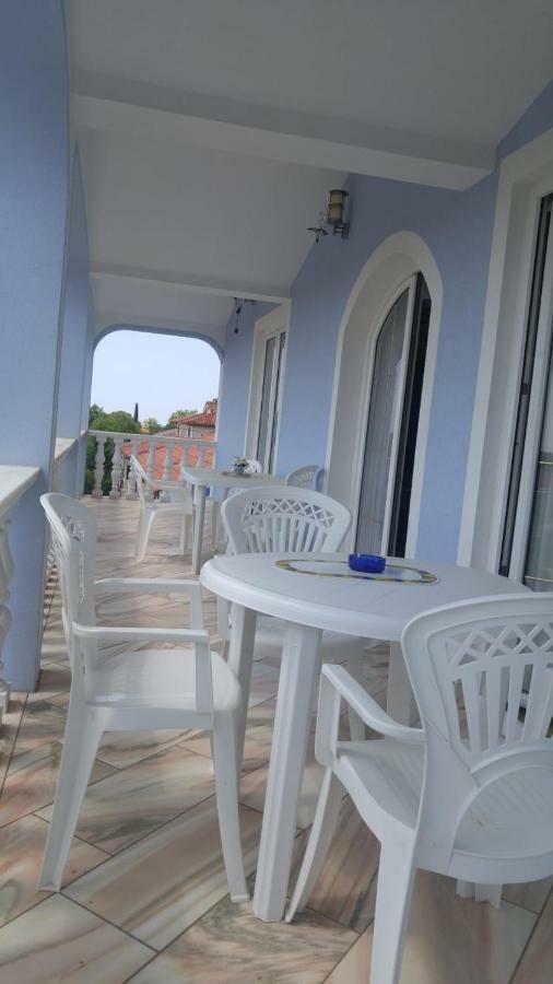 Apartman Janja Poreč Exteriör bild
